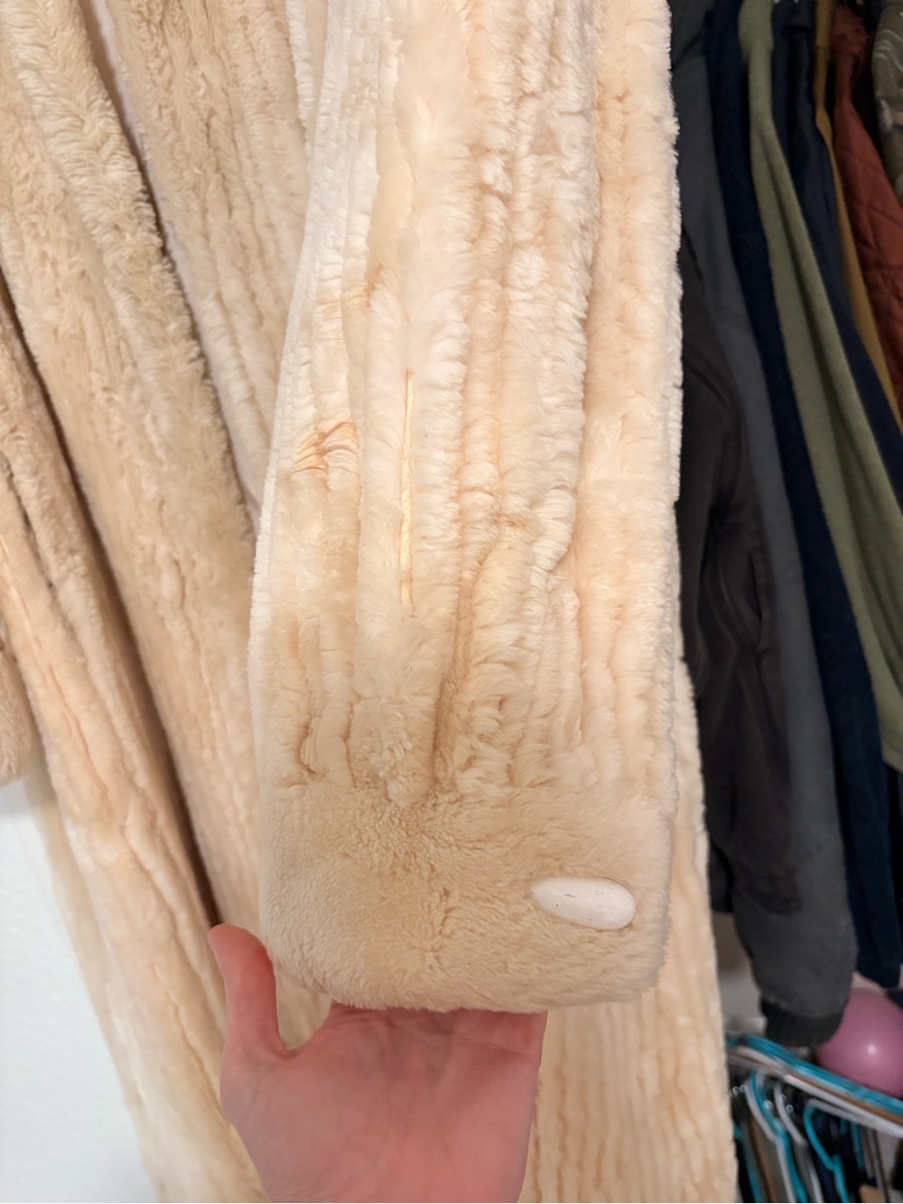 1970’s Vintage Dior Full-Length Beaver Fur Coat - Picture 4 of 7